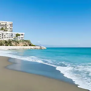 https://apt-cozy-bajondillo-sunbeach.1costadelsol.com